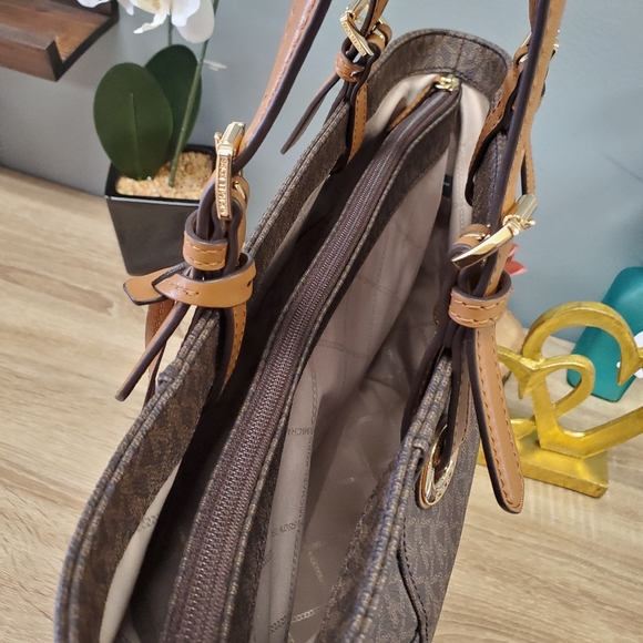 Michael Kors/Tote bag - Picture 8 of 8